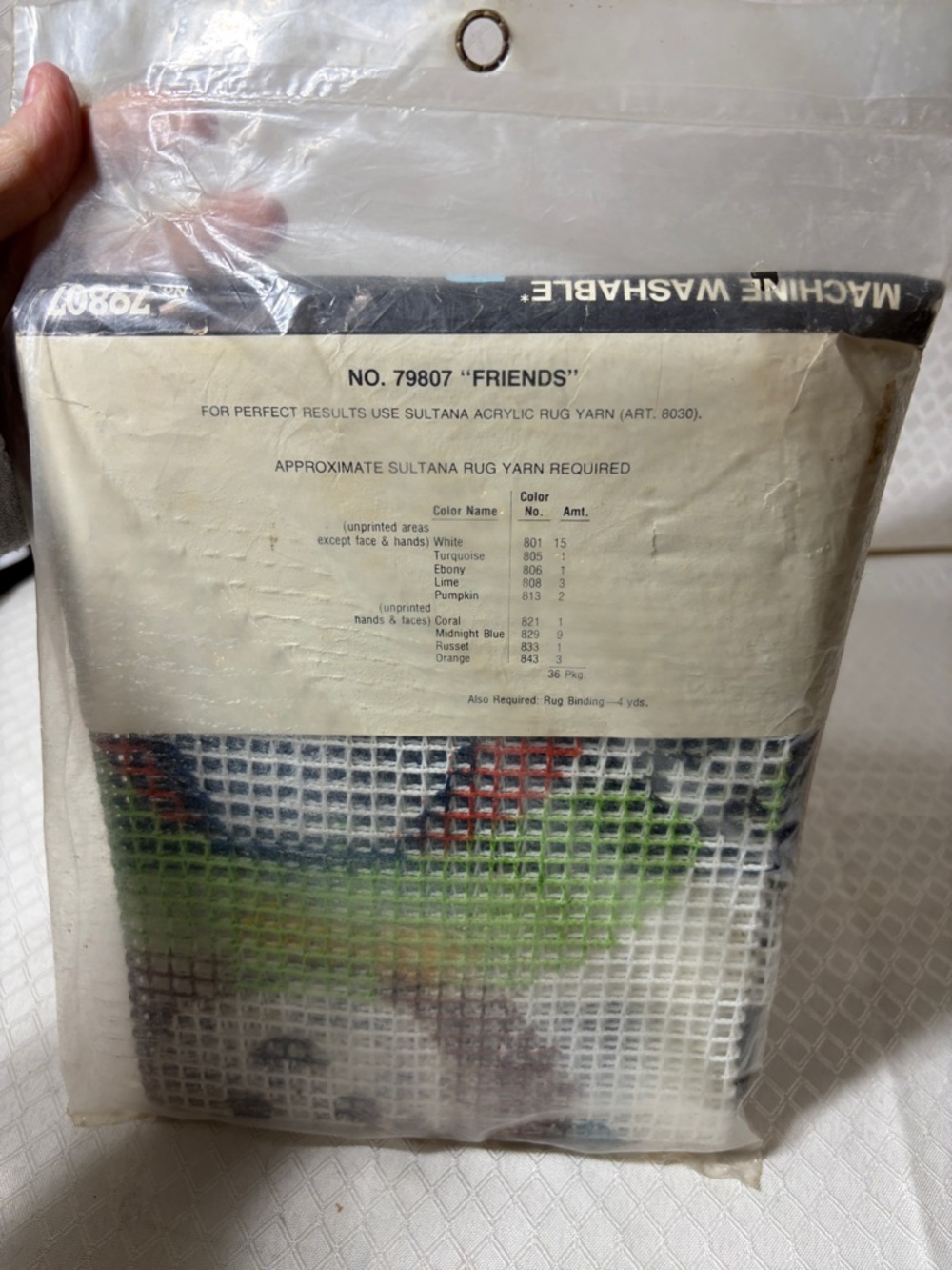 Latch hook Rug Canvas "Friends" - Multicolor - Picture 5 of 5